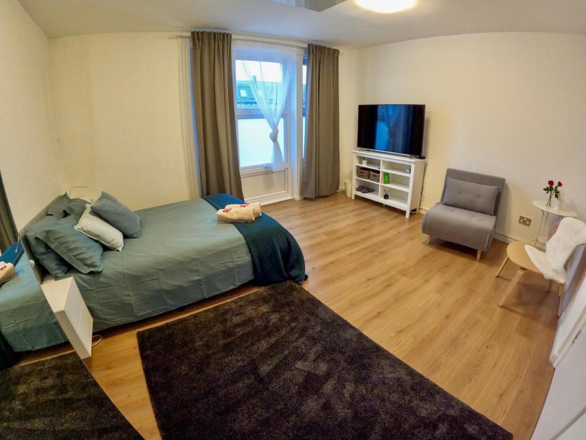 Lovely One Bedroom Flat In The Heart Of Londres Extérieur photo