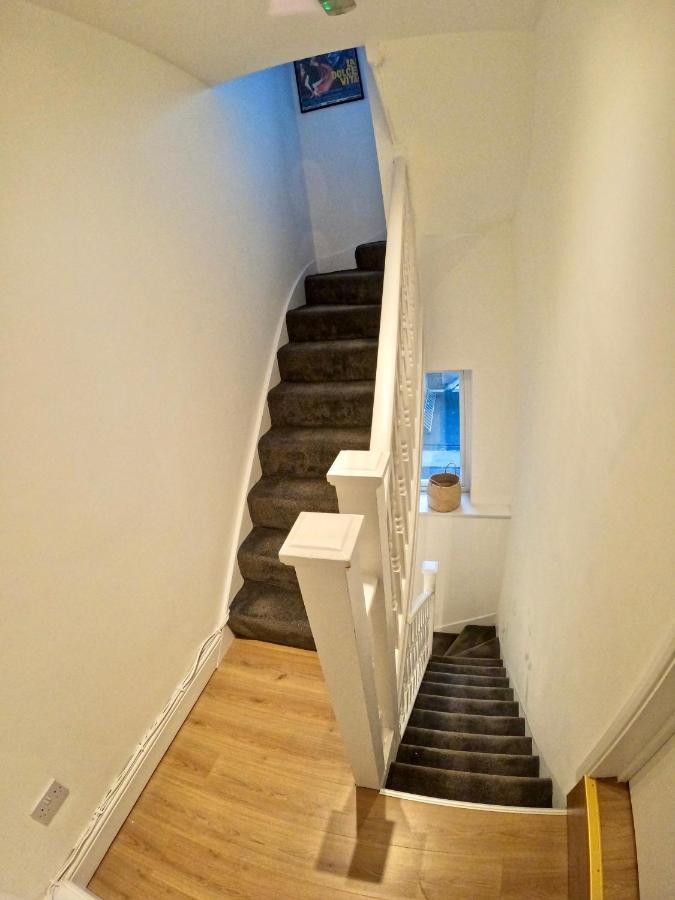 Lovely One Bedroom Flat In The Heart Of Londres Extérieur photo